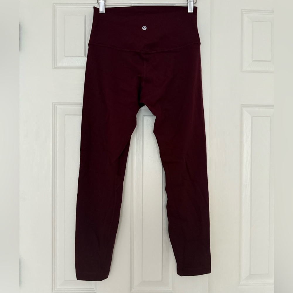NWOT Lululemon Align High-Rise Pant 25"
Garnet Red Size 8 - Picture 5 of 6